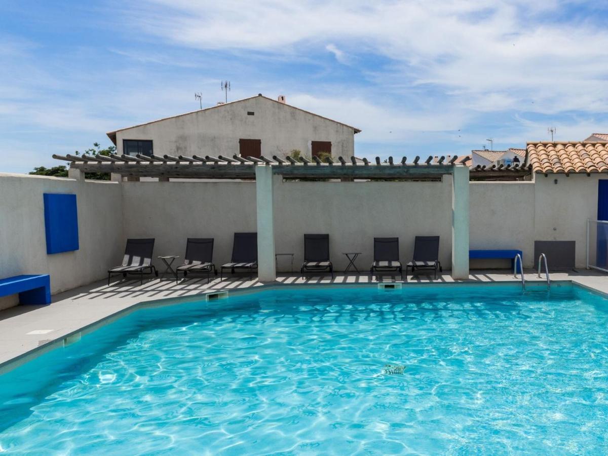 Hotel Le Bleu Marine Σαιντ-Μαρί-ντε-λα-Μερ Εξωτερικό φωτογραφία