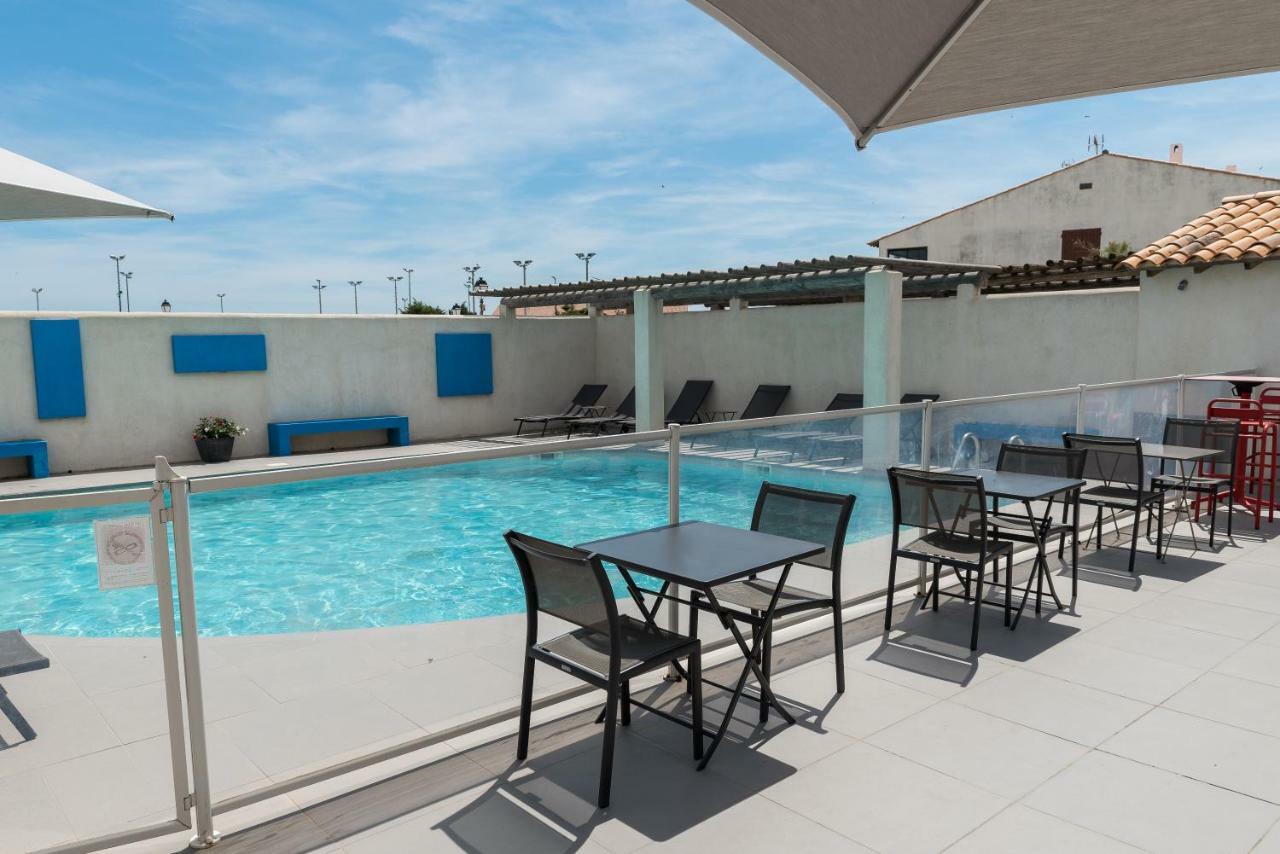 Hotel Le Bleu Marine Σαιντ-Μαρί-ντε-λα-Μερ Εξωτερικό φωτογραφία