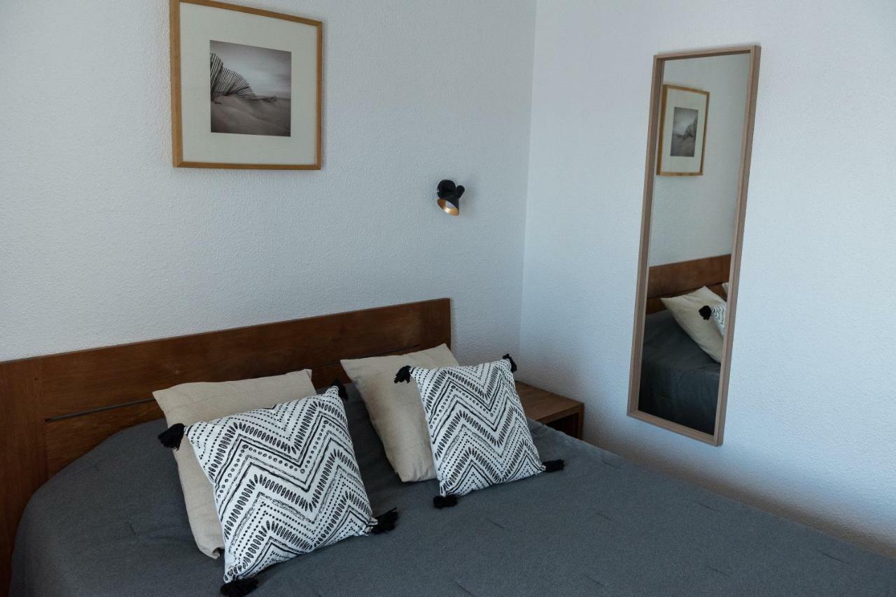 Hotel Le Bleu Marine Σαιντ-Μαρί-ντε-λα-Μερ Εξωτερικό φωτογραφία
